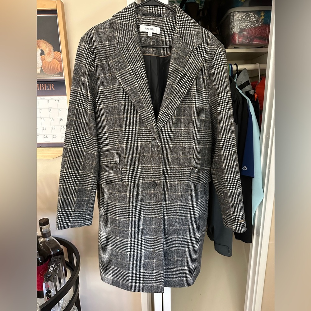 Plaid, mid-length- Pea Coat size XXL**